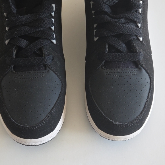 Nike Black and Gray High-Top Sneakers - Picture 5 of 9